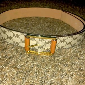 Need gone! Condition clean asf and still looks new asl. HMU !!!